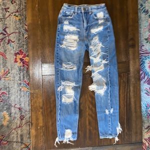 American Eagle ripped mom jeans